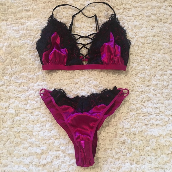 La Senza Satin & Lace Lingerie SET
